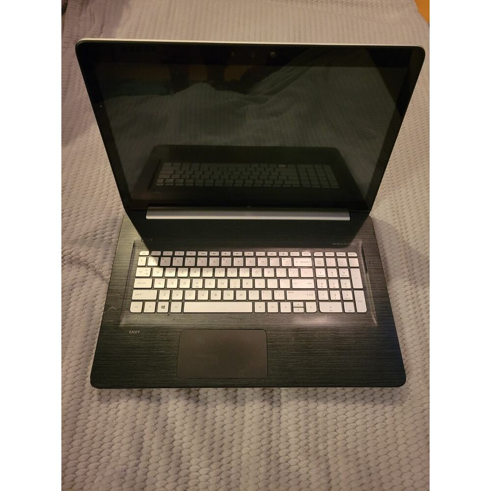 HP Envy Laptop 17.3 inch Windows 10 16GB RAM 512GB SSD 1TB HHD Silver